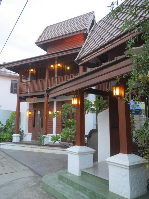 Baanlek Home Stay Chiang Mai Buitenkant foto