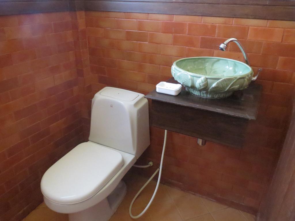 Baanlek Home Stay Chiang Mai Buitenkant foto