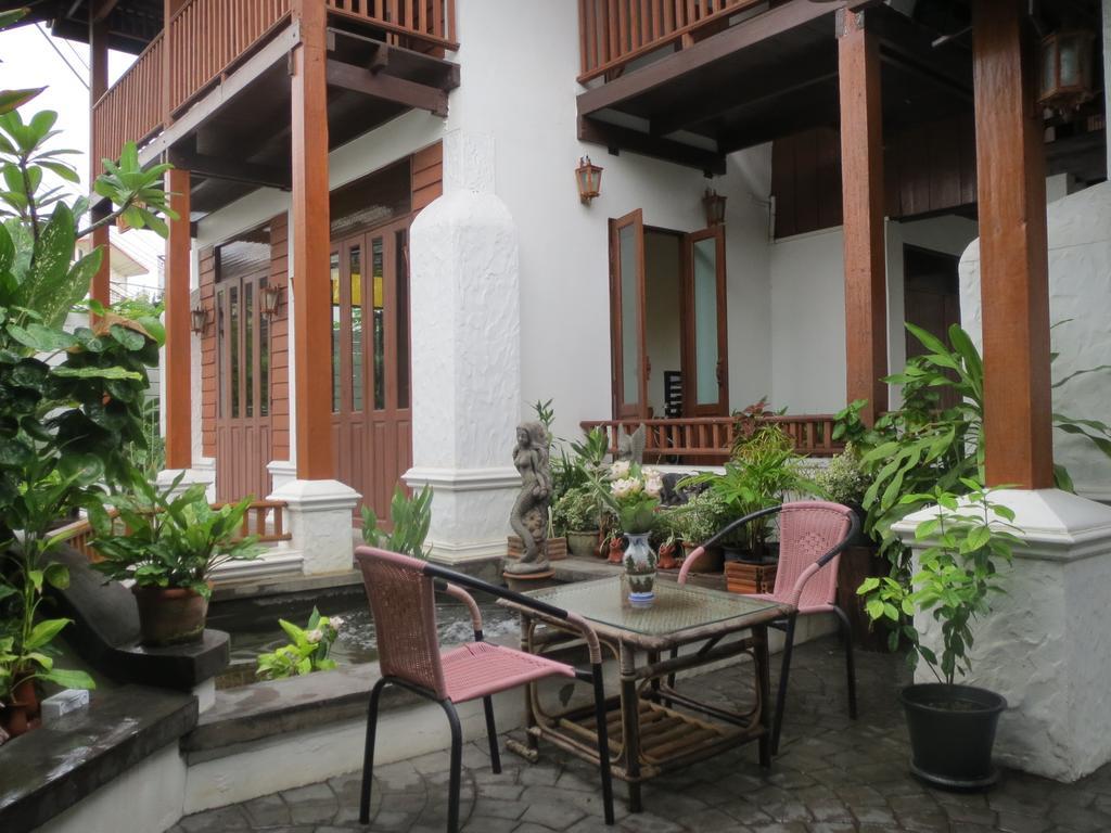 Baanlek Home Stay Chiang Mai Buitenkant foto