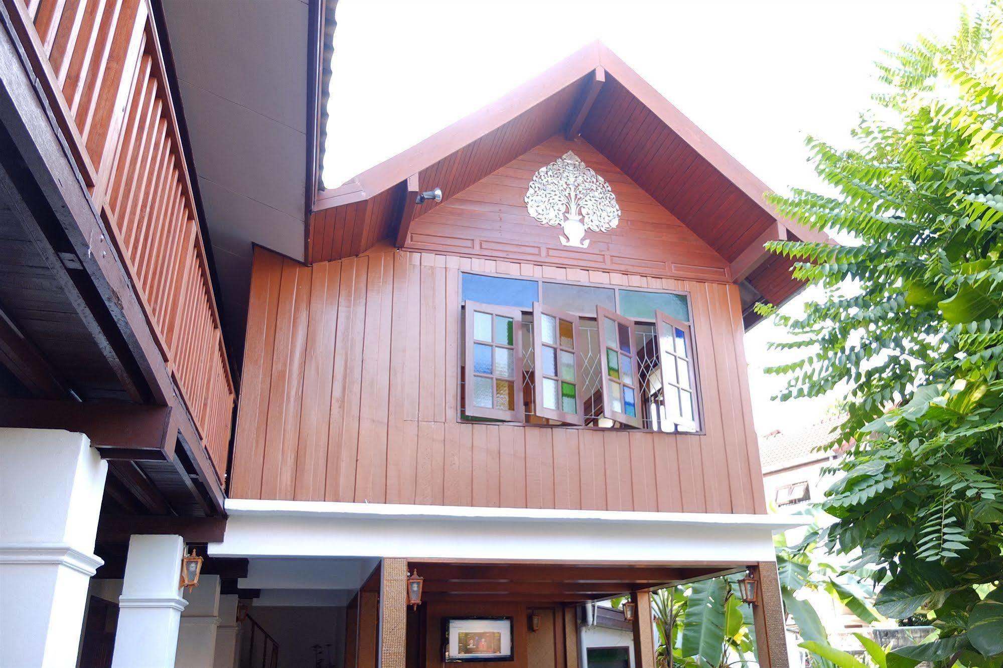 Baanlek Home Stay Chiang Mai Buitenkant foto