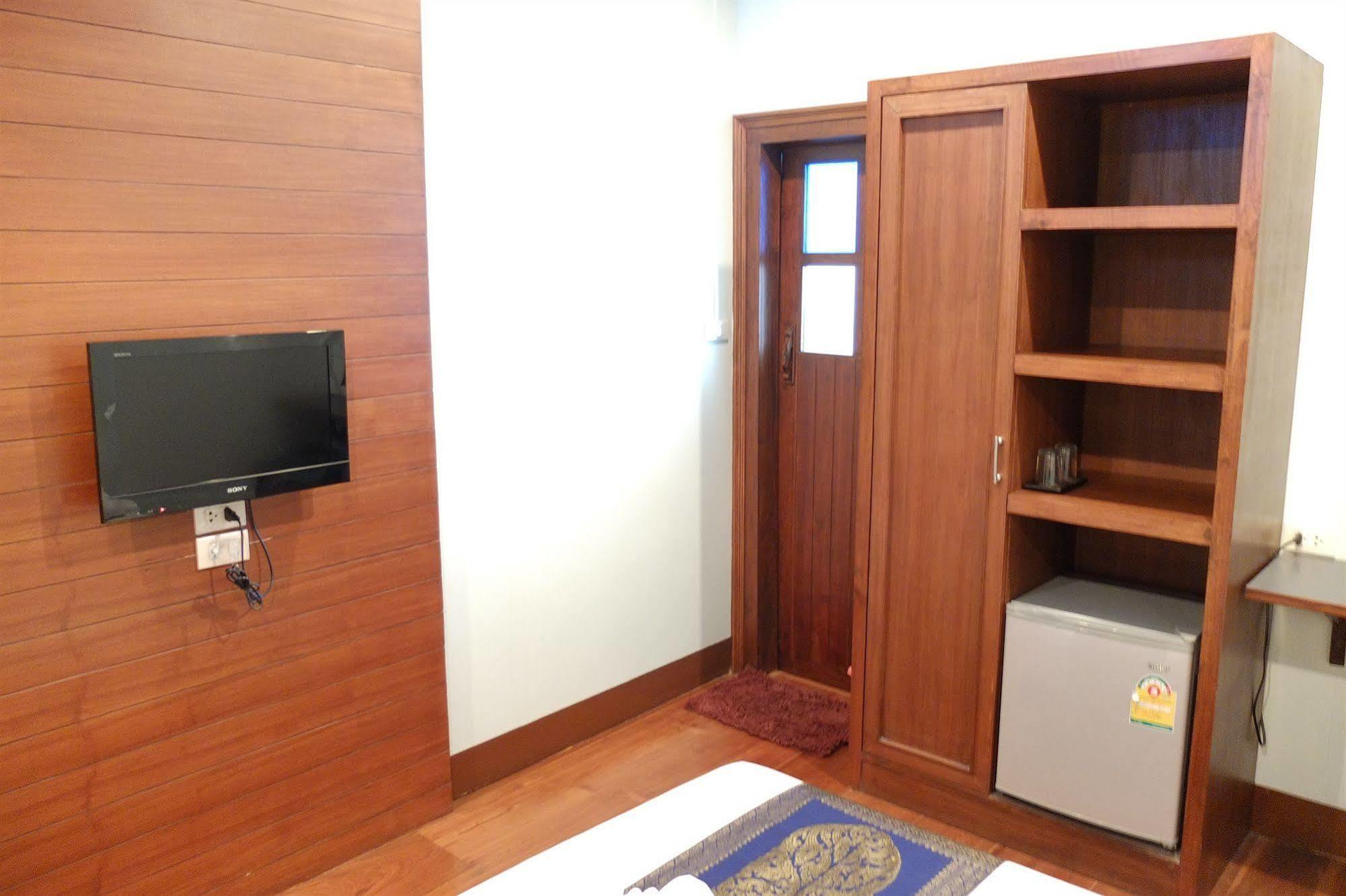 Baanlek Home Stay Chiang Mai Buitenkant foto