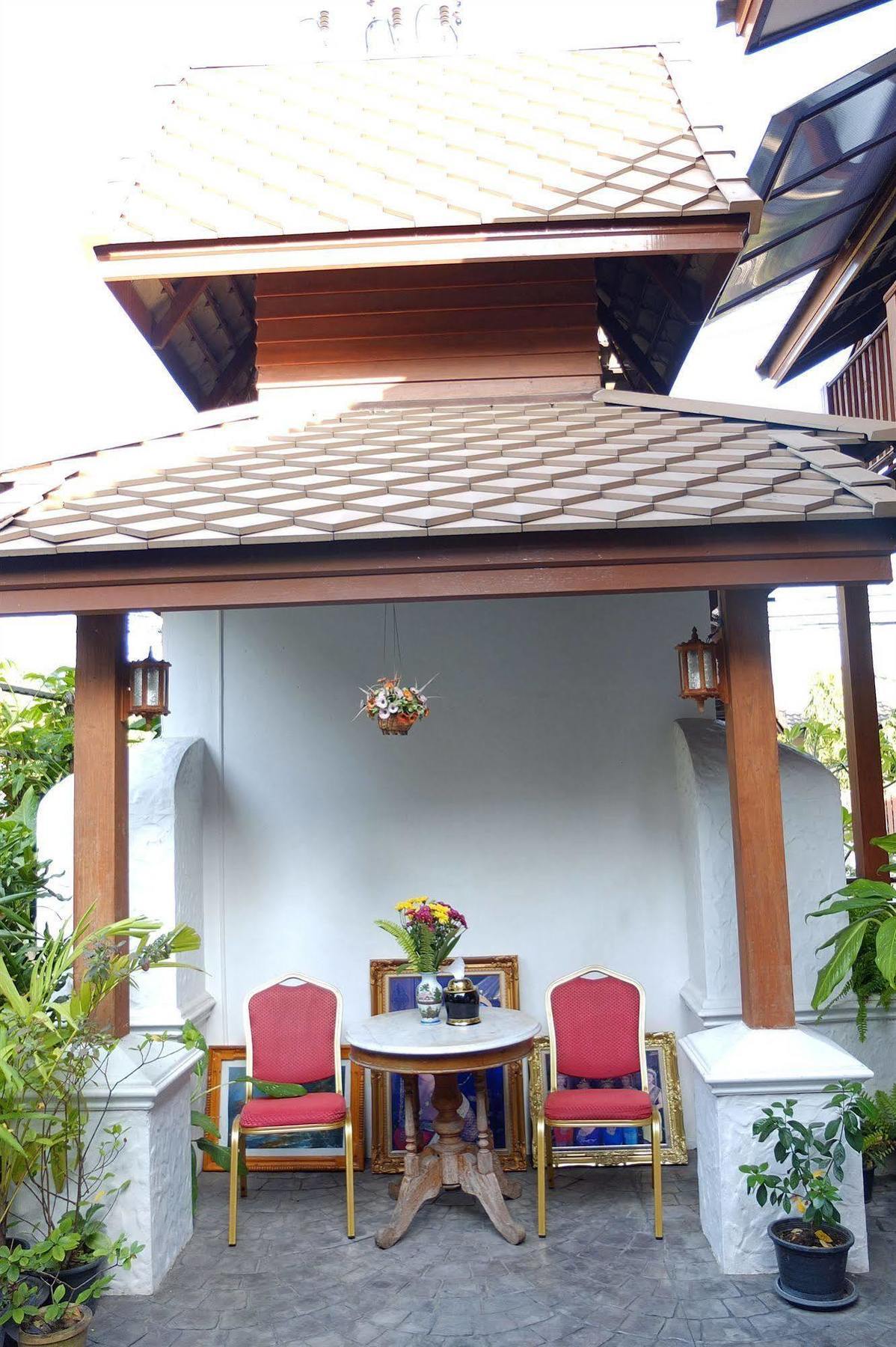 Baanlek Home Stay Chiang Mai Buitenkant foto